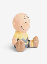 Figura Charlie Brown de vinilo con acabado metálico