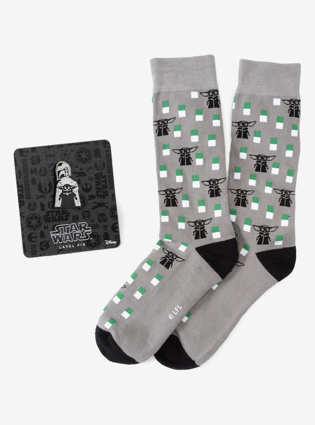 Set de calcetines y pin de Star Wars: The Mandalorian