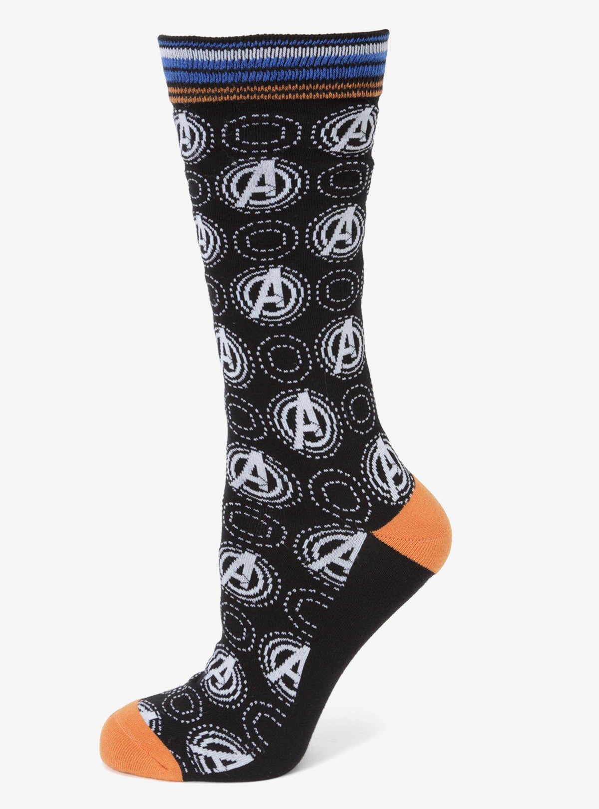 Set de regalo Avengers: calcetines y pin