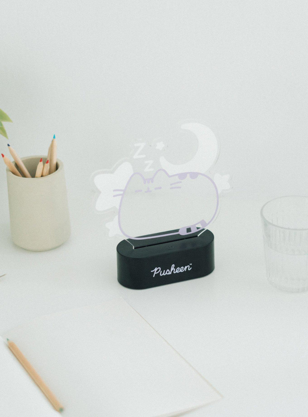 Lámpara LED de mesa Pusheen Dreams