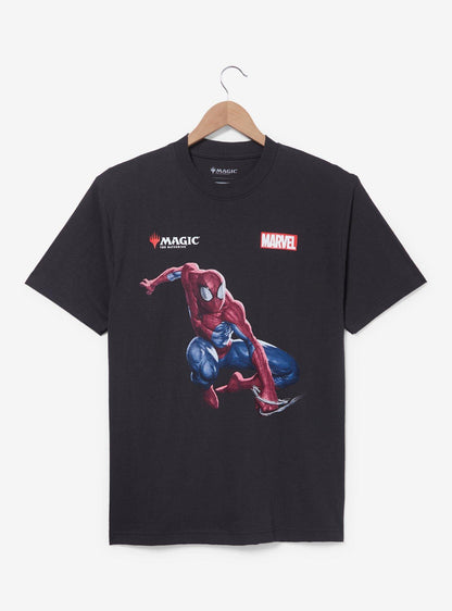 Polera Magic: The Gathering x Marvel Spider-Man