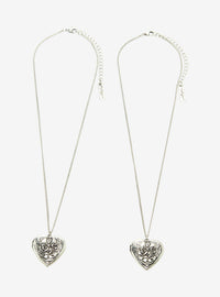 Set de collares con relicarios de Rosalie y Emmett