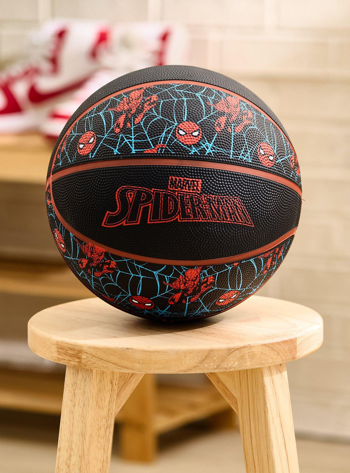 Pelota de básquetbol Spider-Man: Telarañas, talla 7