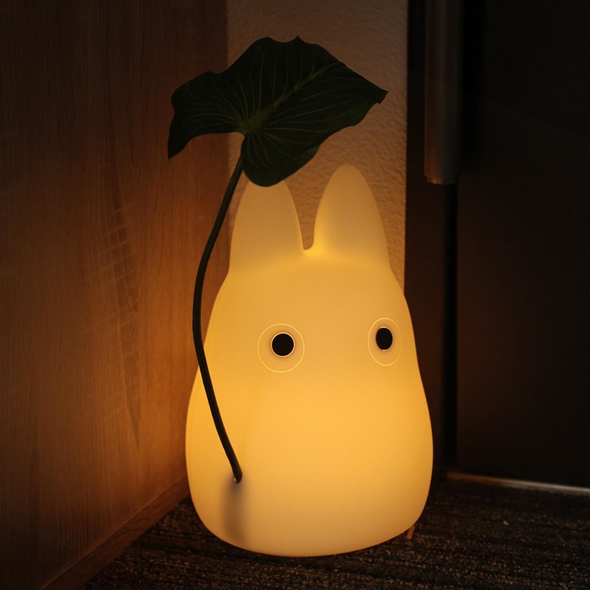 Lámpara de luz tenue de Totoro pequeño