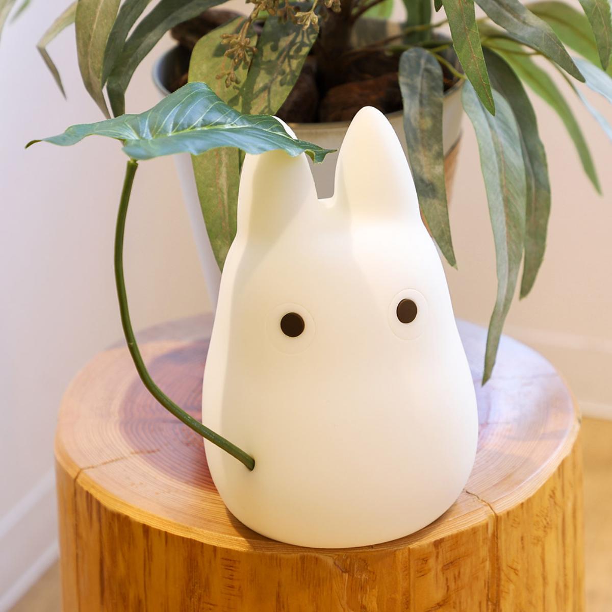 Lámpara de luz tenue de Totoro pequeño