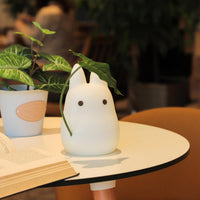 Lámpara de luz tenue de Totoro pequeño