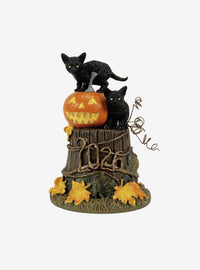 Figura Feline Noir de Halloween 2026