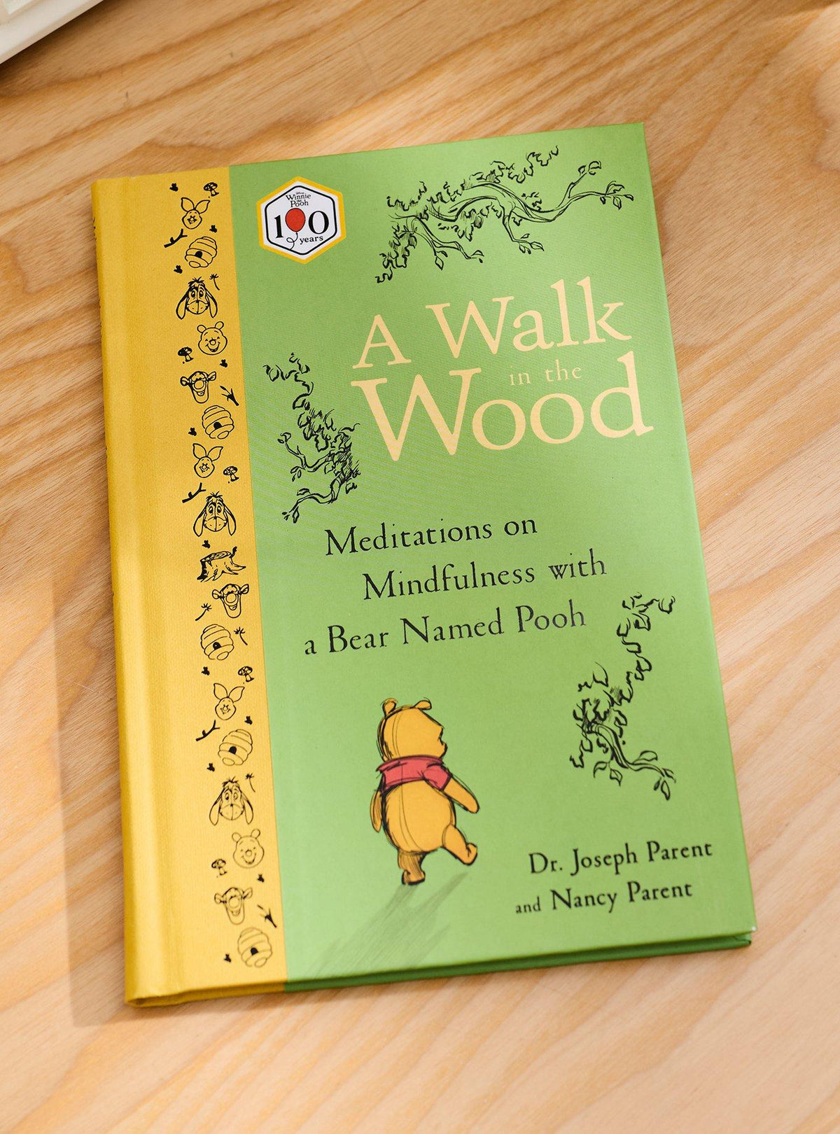 Libro Winnie the Pooh: Un paseo por el bosque