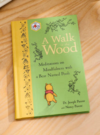 Libro Winnie the Pooh: Un paseo por el bosque
