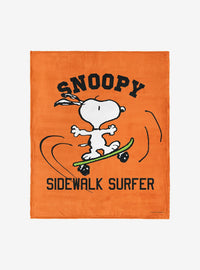 Manta de tacto sedoso Peanuts Snoopy en skate