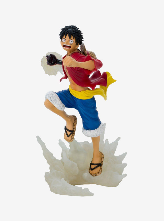 Figura de Luffy que brilla en la oscuridad