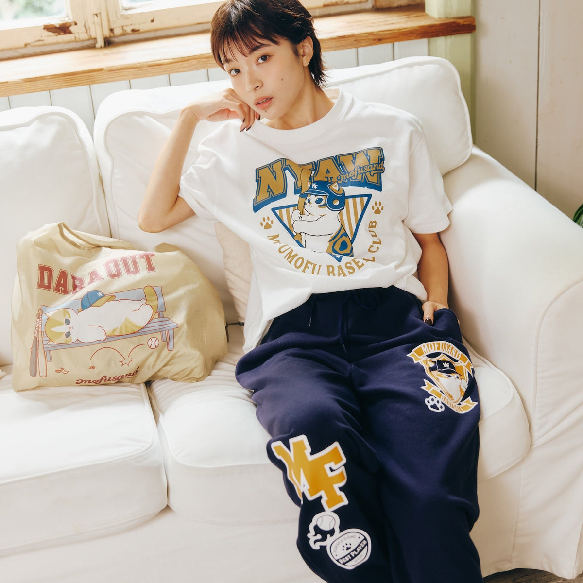 Polera mofusand NYAW blanca