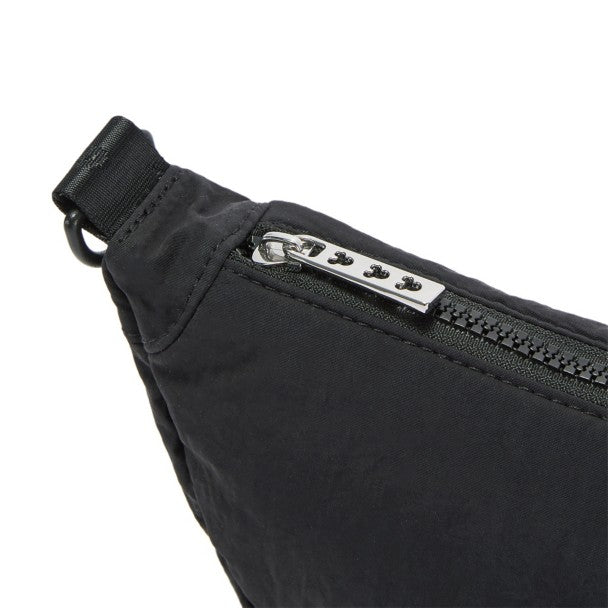 Cartera cruzada negra de Mickey Mouse · Space Store