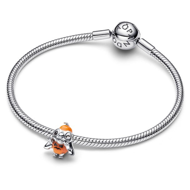 Charm de Stitch con calabaza de Halloween