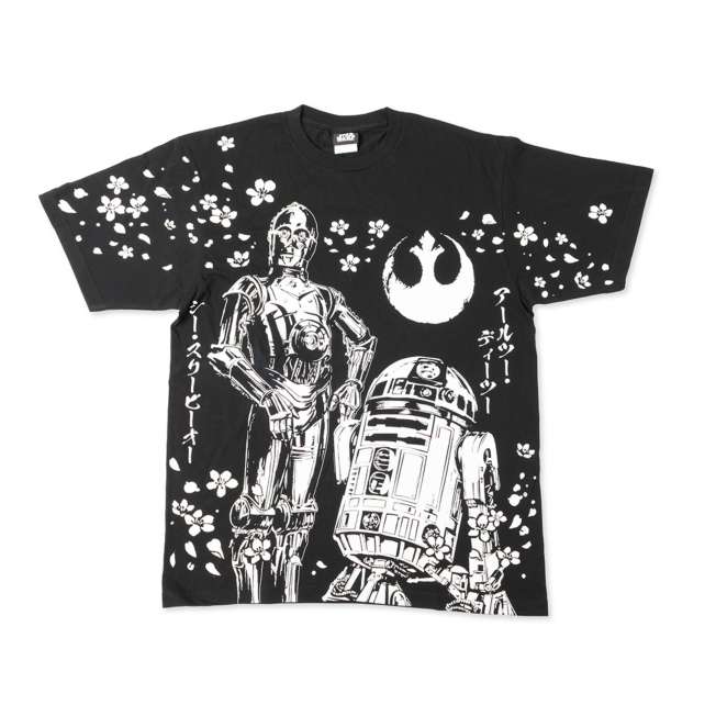 Polera Star Wars de C-3PO y R2-D2 con flores de cerezo