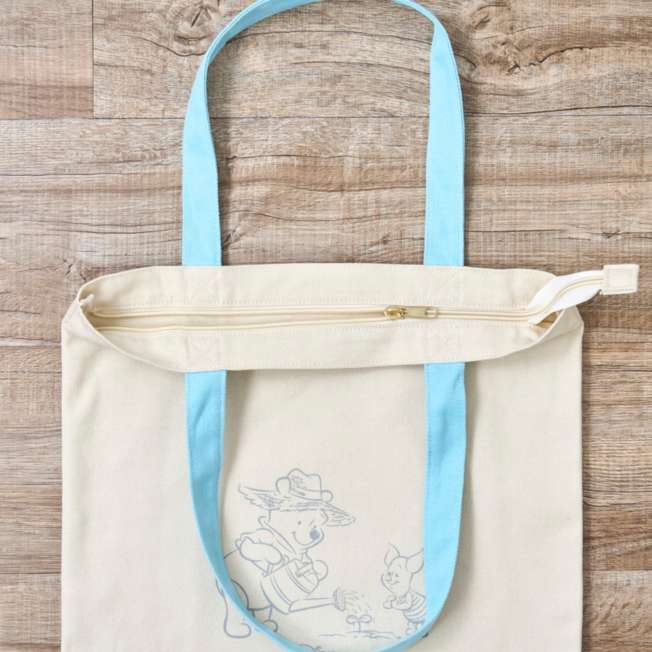 Bolso tote vertical con cierre de Winnie the Pooh
