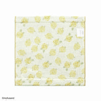 Pañuelo de mano Mofusand con rosas beige