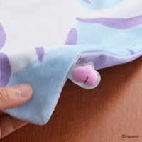 Funda de cojín Chiikawa: Momonga con flores