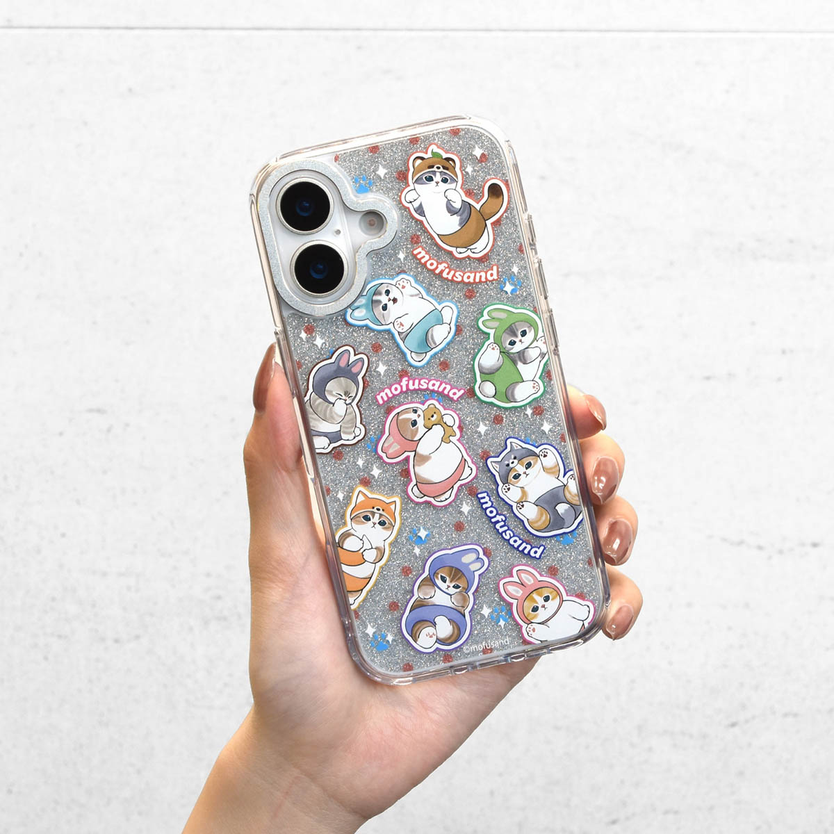 Funda Mofusand con marco de cámara para iPhone 17