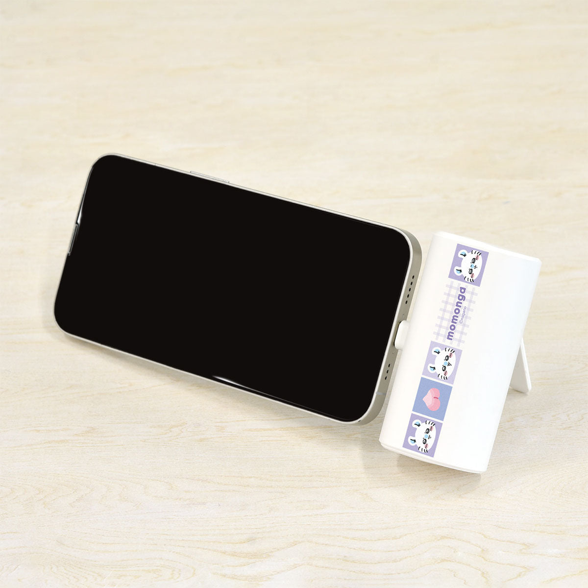Cargador portátil USB-C Chiikawa Momonga 4000 mAh