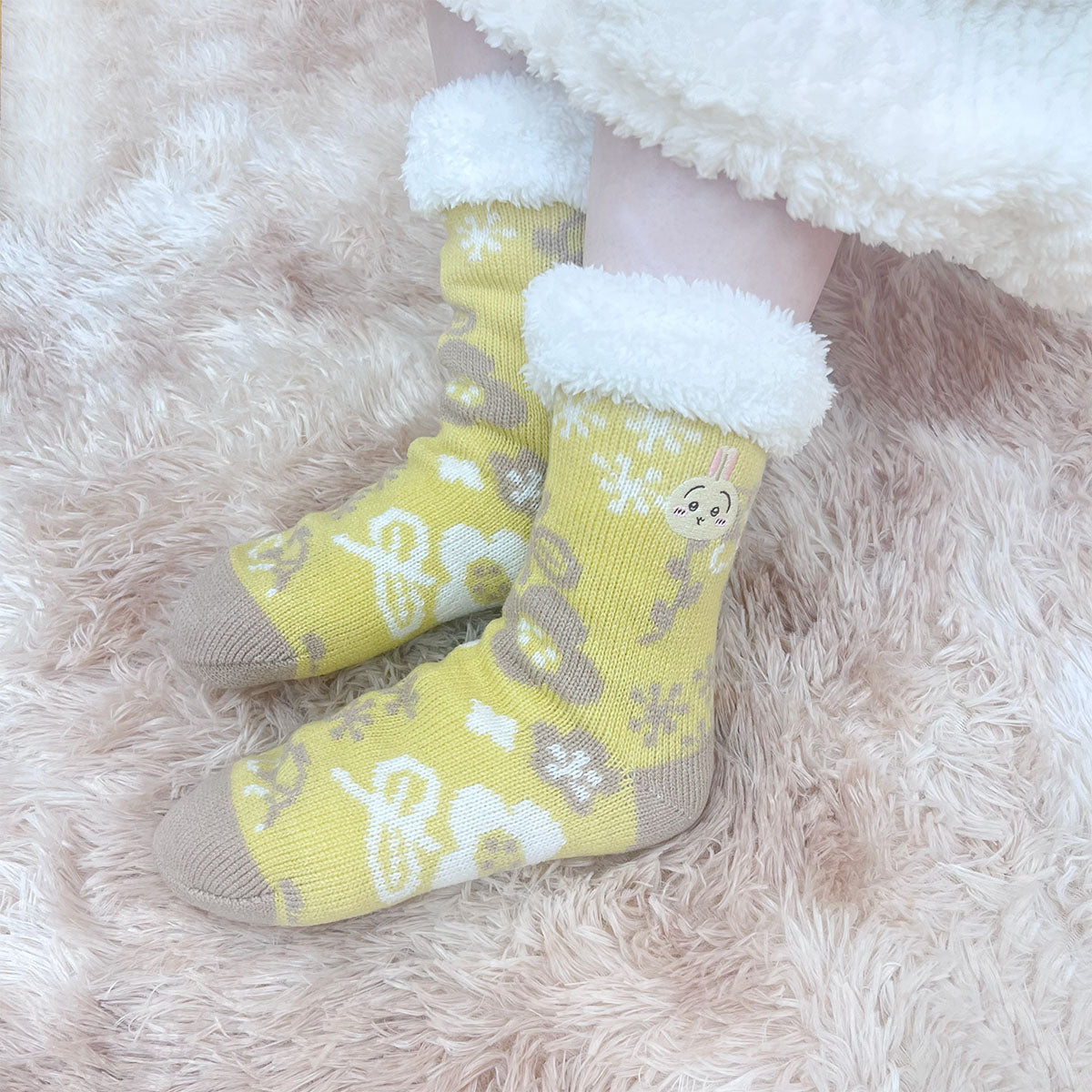 Calcetines afelpados de descanso de Usagi - Chiikawa