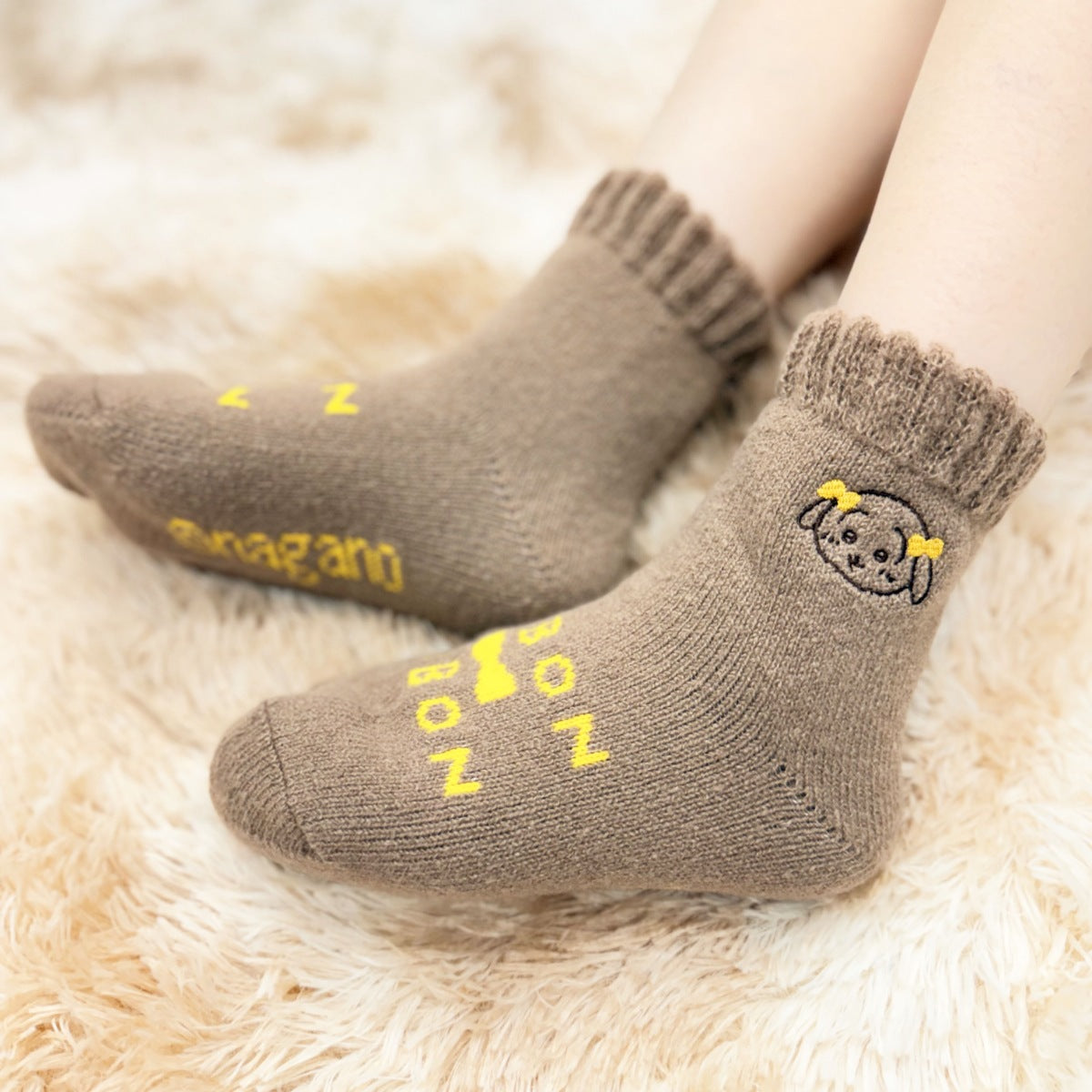 Chiikawa: calcetines de rizo para mujer, Usagi café