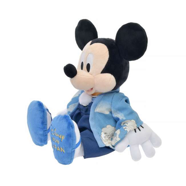 Peluche de Mickey Mouse con atuendo tradicional japonés