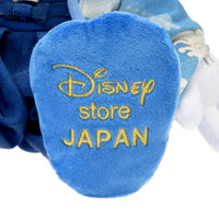 Peluche de Mickey Mouse con atuendo tradicional japonés