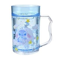 Vaso infantil con agua y brillo de Stitch