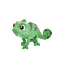 Muñeca clásica de Rapunzel con figura de Pascal