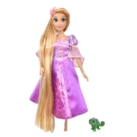 Muñeca clásica de Rapunzel con figura de Pascal