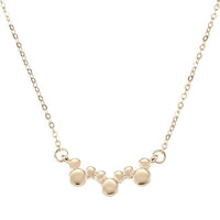 Collar dorado de íconos de Mickey Mouse