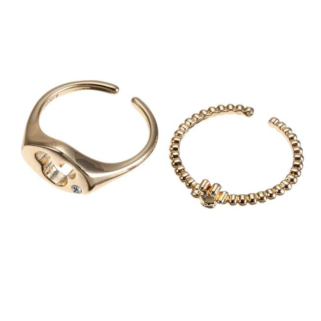 Set de anillos de Mickey Mouse: ícono y mano