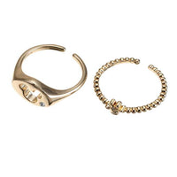 Set de anillos de Mickey Mouse: ícono y mano