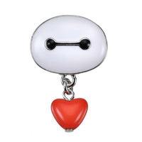 Pin y charm de Baymax con corazón - Big Hero 6