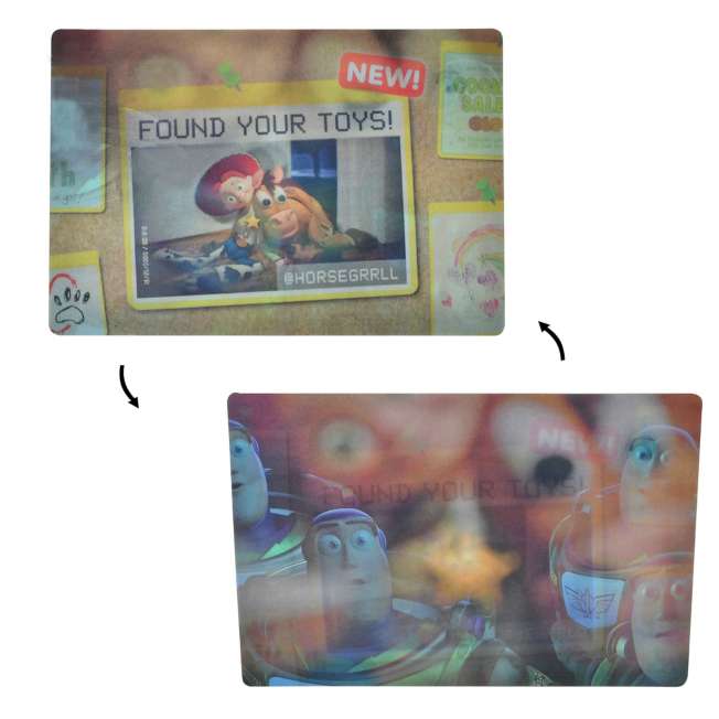Postal lenticular de Toy Story 5: Jessie, Bullseye y Buzz Lightyear