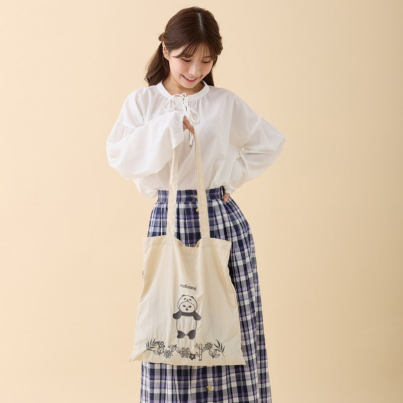 Bolso tote bordado Mofusand, gato panda blanco