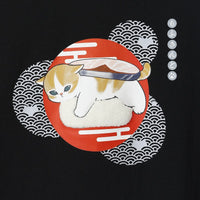 Polera negra Mofusand de gato sushi