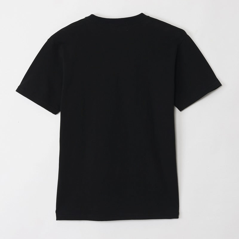Polera negra Mofusand de gato sushi