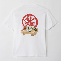 Polera blanca Mofusand con diseño de sushi