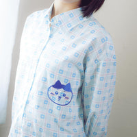 Camisa a cuadros azul de Hachiware - Chiikawa