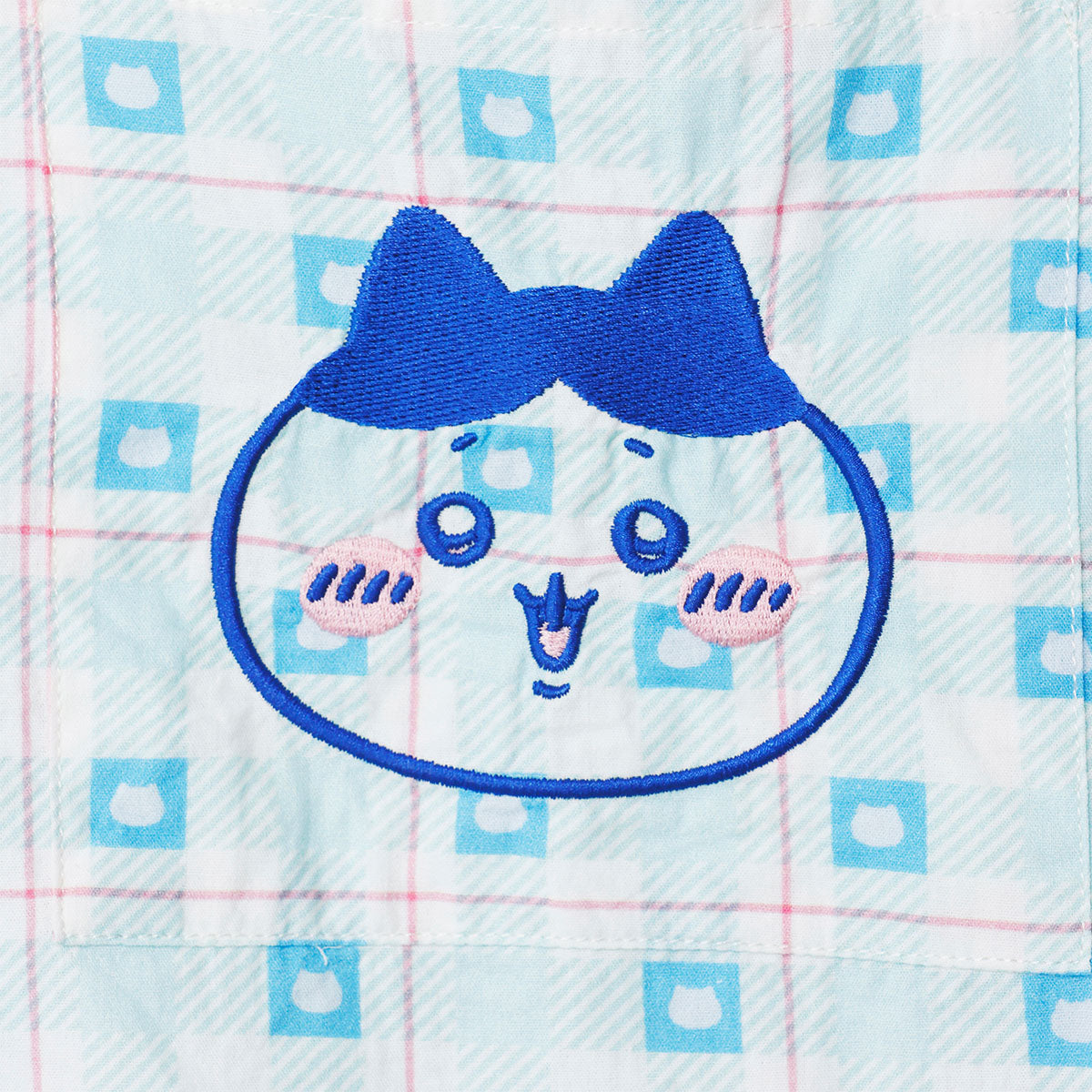 Camisa a cuadros azul de Hachiware - Chiikawa