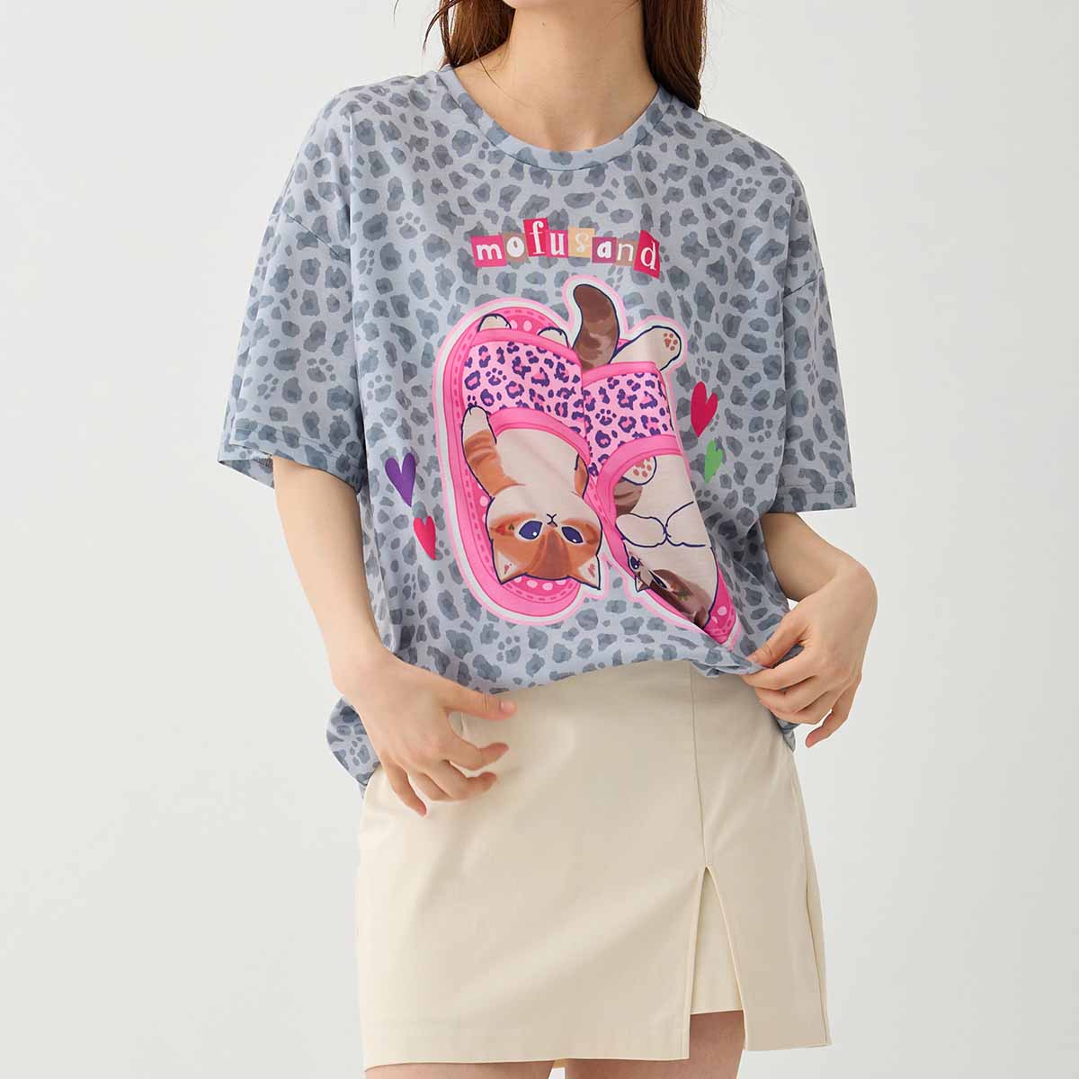 Polera gris Mofusand con gatito estilo gyaru