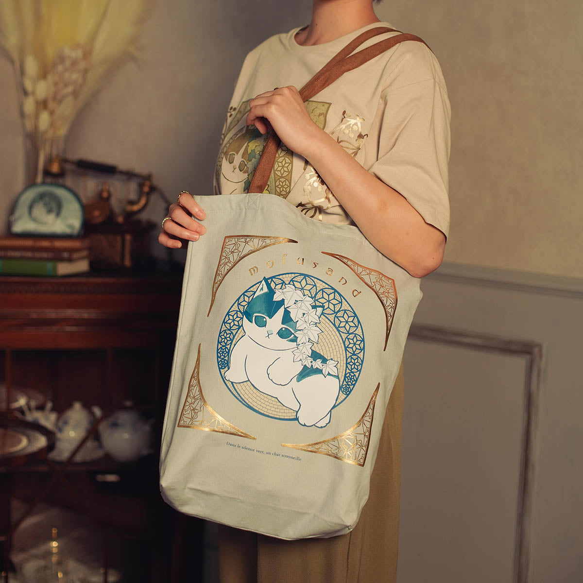 Bolso tote mofusand estilo Art Nouveau - Azul ceniza