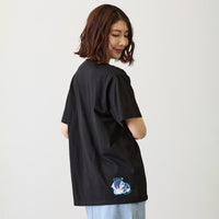 Polera negra mofusand: gato amante del papel higiénico
