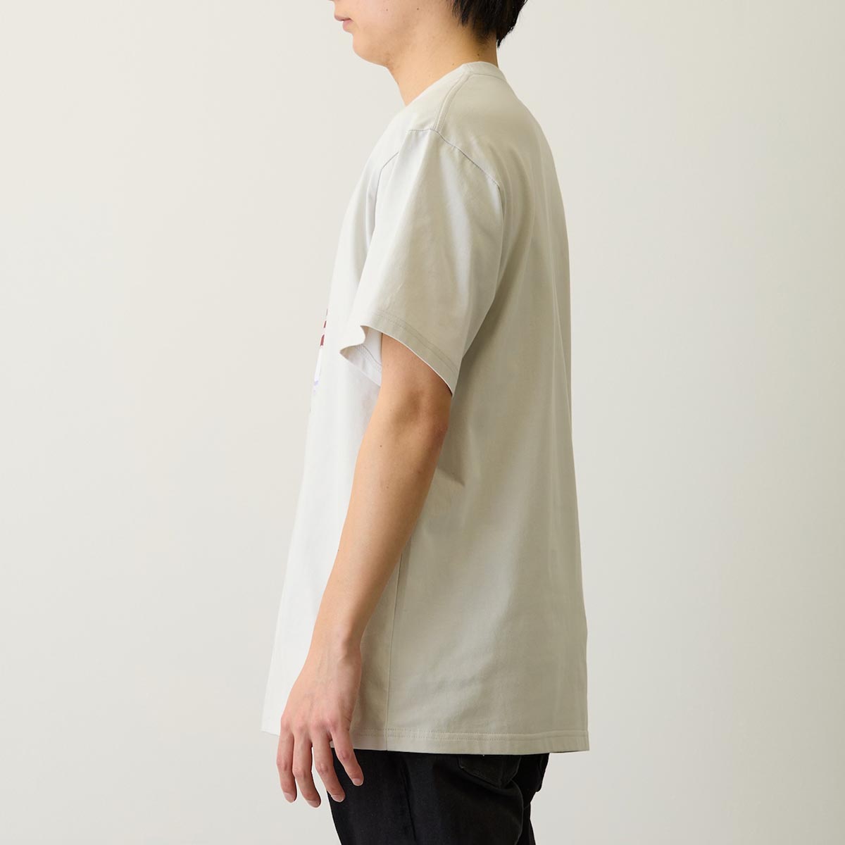 Polera gris Mofusand: gato fan del florero