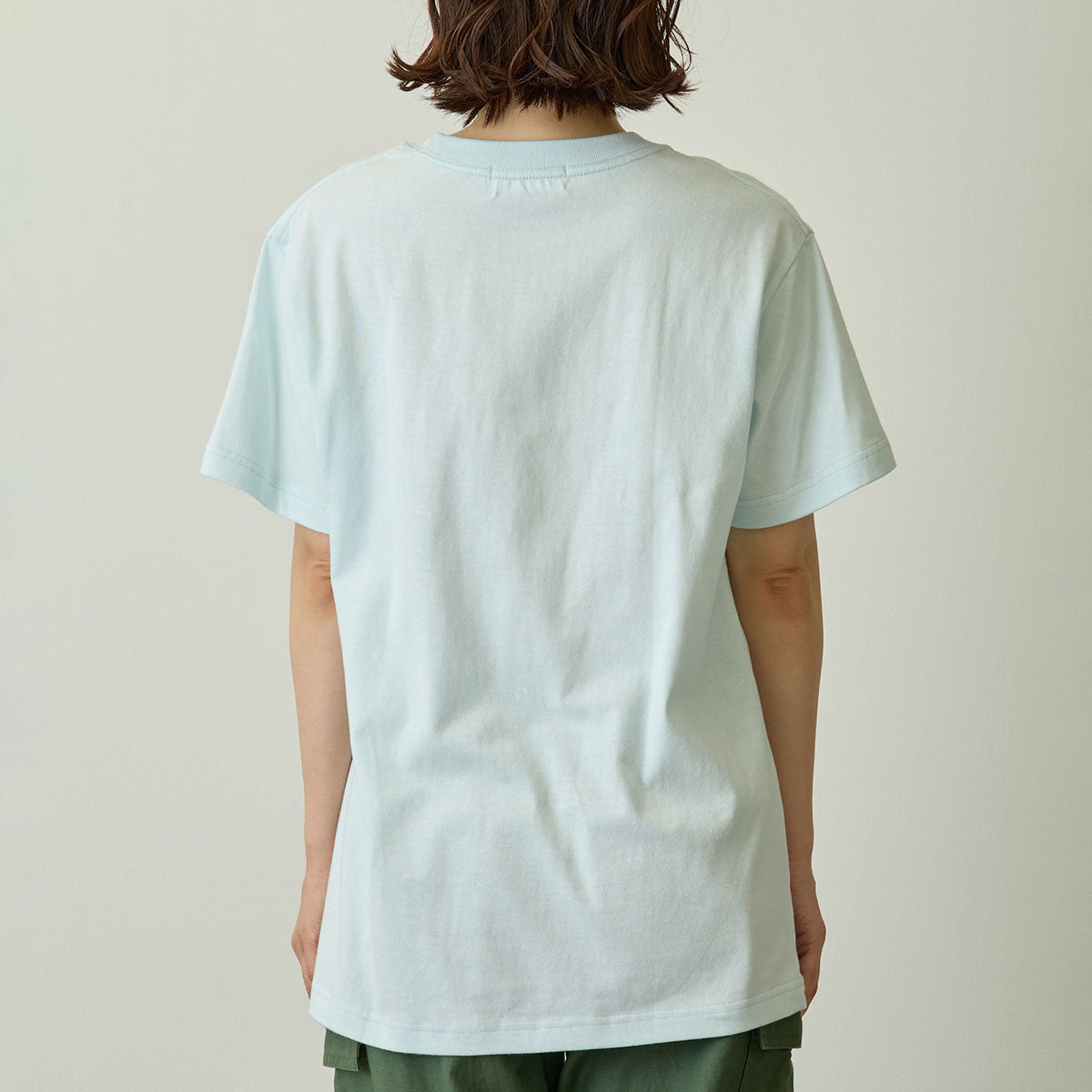Polera botánica azul pálido mofusand × Hibiya Kadan