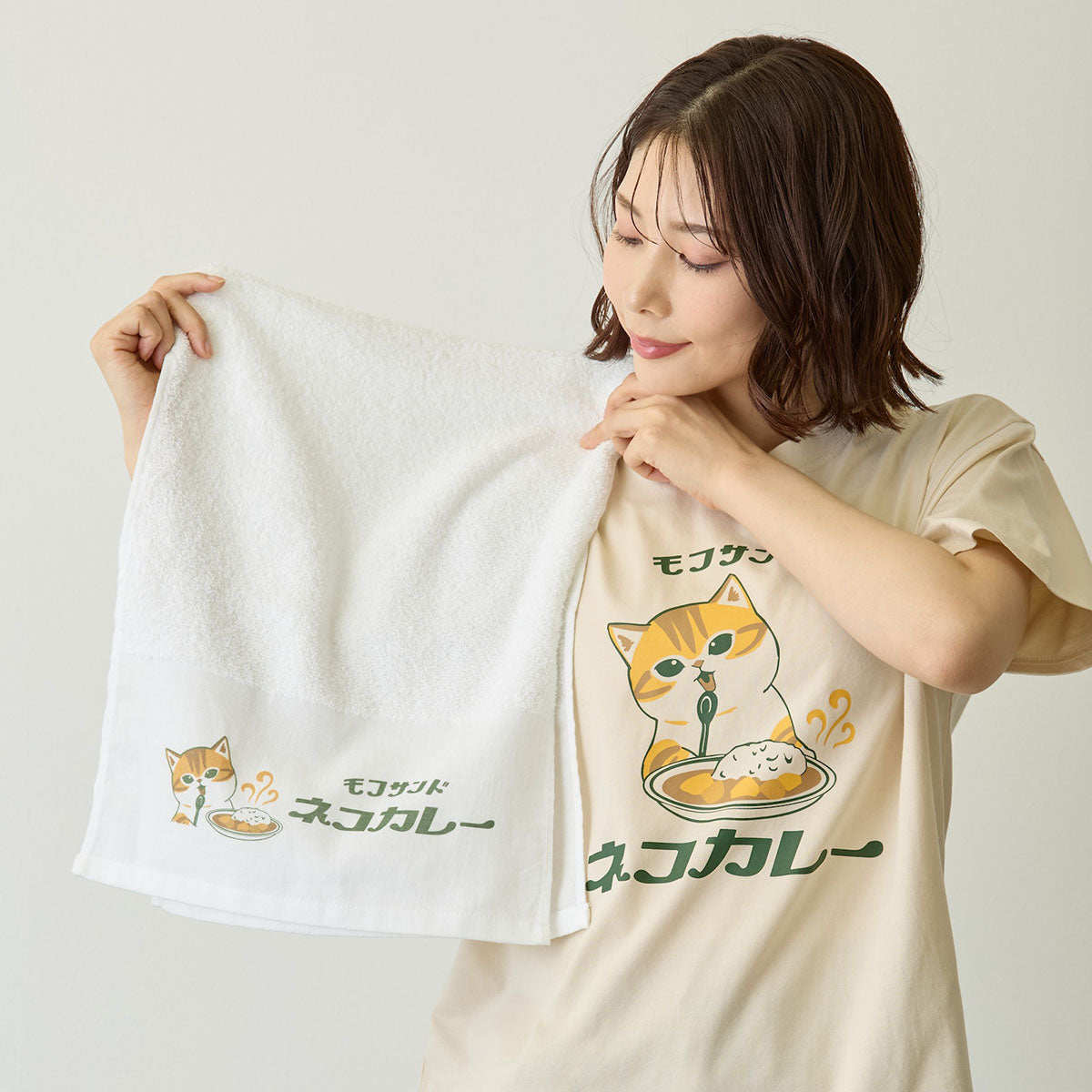 Toalla Mofusand Gato con Curry Blanca