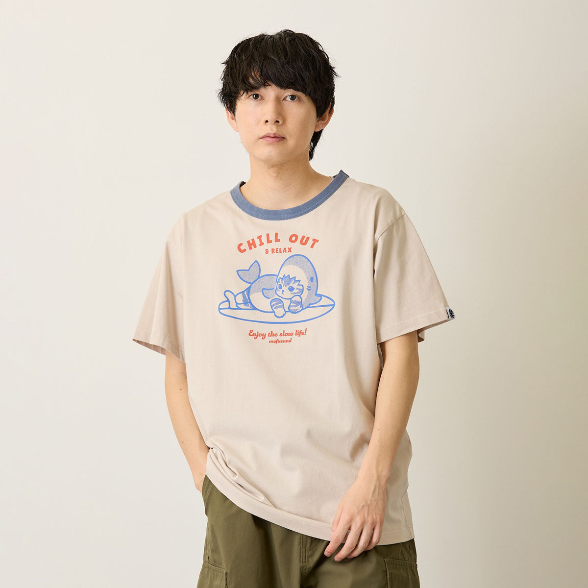 Polera mofusand Board Shark Chill Out color moka