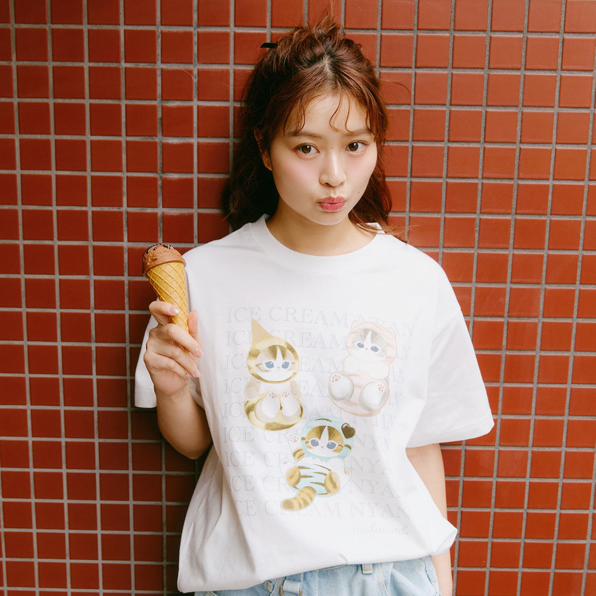 Polera Mofusand Ice Cream Nyan blanca